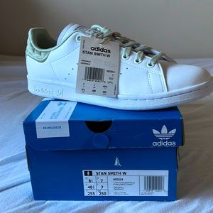 Adidas Stan Smith Women Size US 8.5 Color White